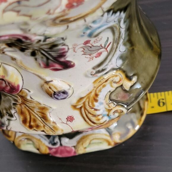 Mojalica Antique Double Handled Vase - Picture 7 of 12